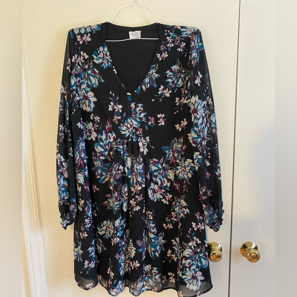 Time And Tru Long Sleeve Black Floral V Neck Dress XL